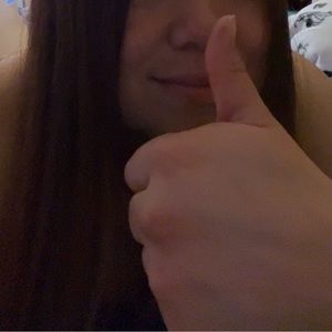 Meet your Posher, Lesly